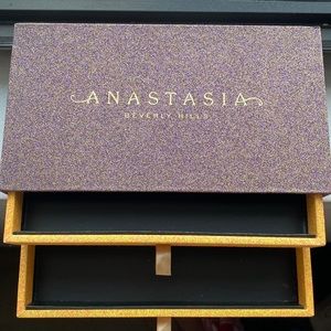 Anastasia Beverly Hills